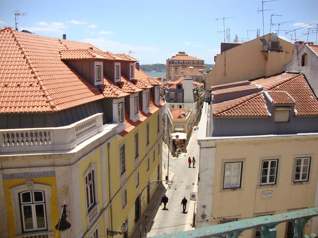 Simply Bairro Alto Apartment Lisbon Ruang foto